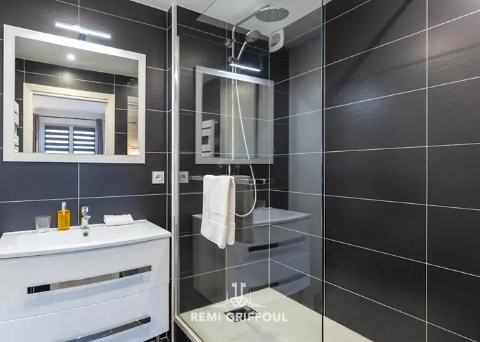 Apartment Les Armateurs Charming Gem In The Center Private Parking 2 Guest Honfleur